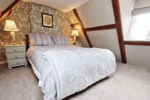STURRICK LANE- click for photo gallery